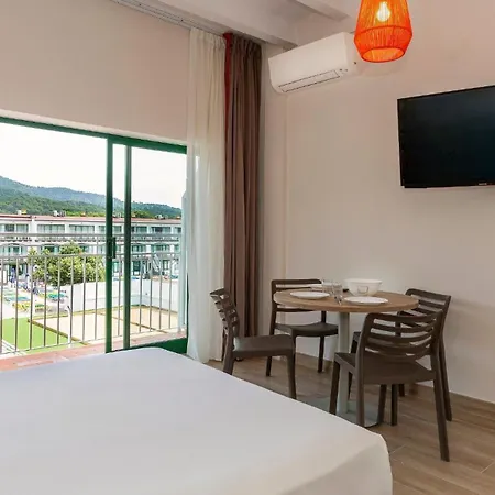 Medplaya Sant Eloi Aparthotel
