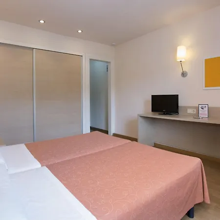 아파트호텔 Medplaya Sant Eloi 4*