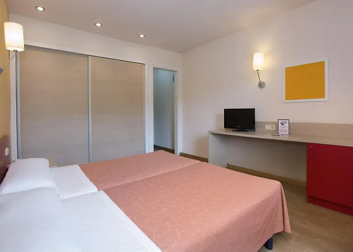 Aparthotel Medplaya Sant Eloi 4*